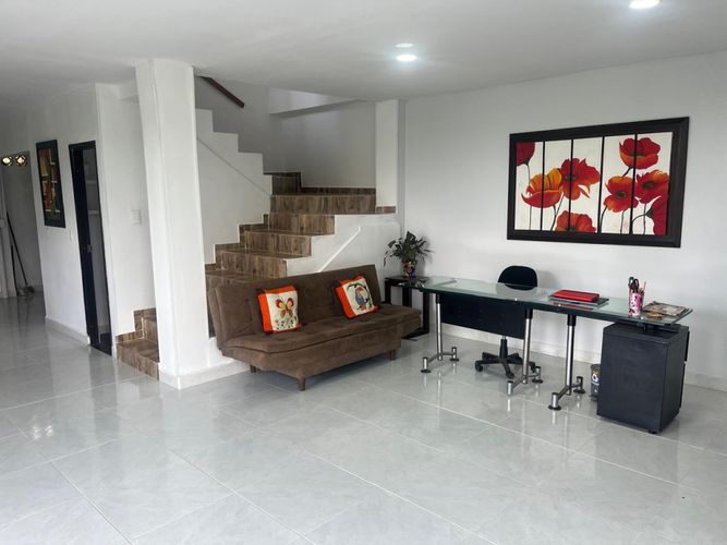 Casa de 5 alcobas en venta en La Buitrera, Cali, 300 m² · foto 6 de 16