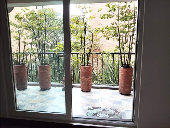 Apartamento de 3 alcobas en venta en Los Rosales, Bogotá, 190 m² · foto 21 de 24