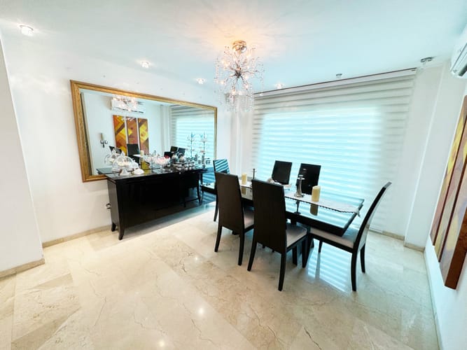 Casa de 3 alcobas en venta en La Floresta, Los Patios, 292 m² · foto 11 de 24