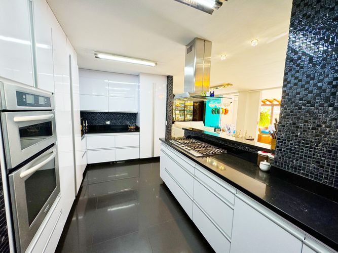 Casa de 3 alcobas en venta en La Floresta, Los Patios, 292 m² · foto 14 de 24