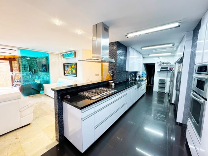 Casa de 3 alcobas en venta en La Floresta, Los Patios, 292 m² · foto 15 de 24