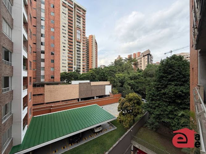 Apartamento en arriendo en Santa Maria De Los Angeles, Medellín · foto 12 de 14
