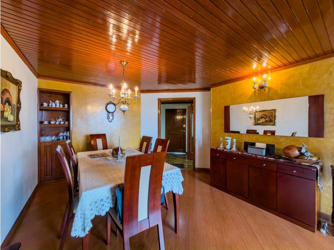 Apartamento de 3 alcobas en venta en Calleja Baja, Bogotá, 120 m² · foto 2 de 19