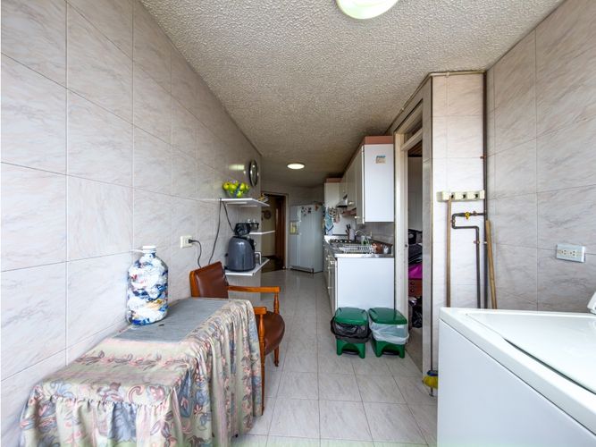 Apartamento de 3 alcobas en venta en Calleja Baja, Bogotá, 120 m² · foto 6 de 19