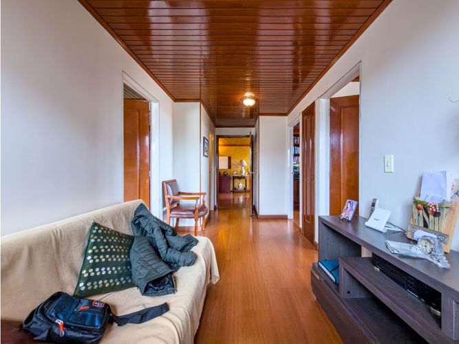 Apartamento de 3 alcobas en venta en Calleja Baja, Bogotá, 120 m² · foto 14 de 19