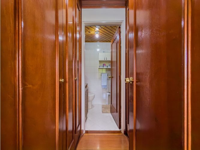 Apartamento de 3 alcobas en venta en Calleja Baja, Bogotá, 120 m² · foto 18 de 19