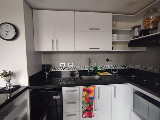 Apartaestudio en arriendo en Lalinde, Medellín, 35 m² · foto 6 de 14