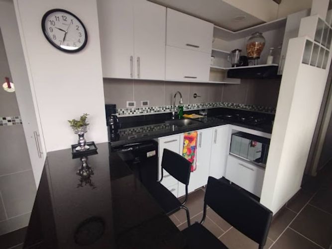 Apartaestudio en arriendo en Lalinde, Medellín, 35 m² · foto 7 de 14