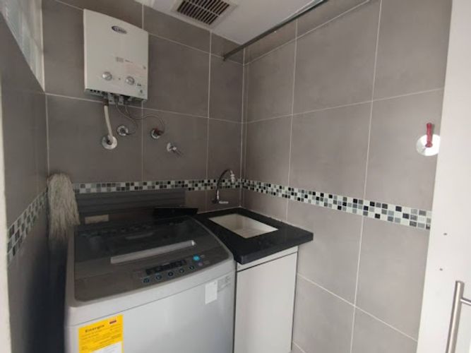 Apartaestudio en arriendo en Lalinde, Medellín, 35 m² · foto 8 de 14