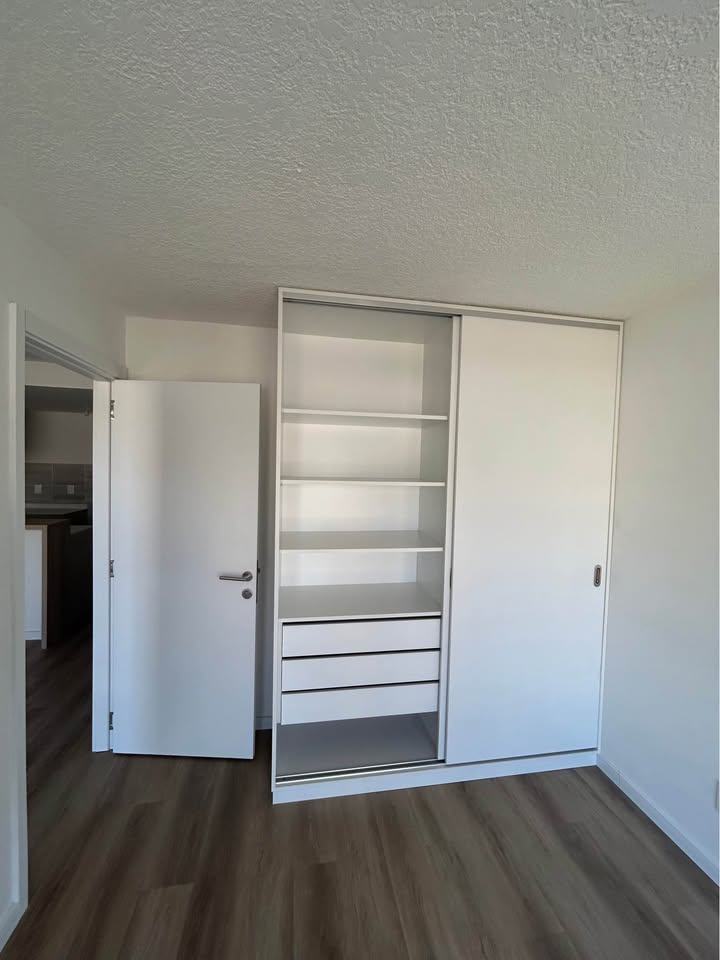 Alquiler de Departamento a estrenar de 1 Dormitorio, balcon y 39 garage en La Blanqueada · Foto 11