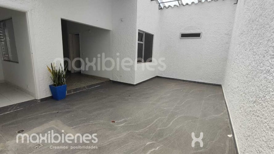 Oficina en arriendo en Conquistadores, Medellín, 380 m² · foto 10 de 19