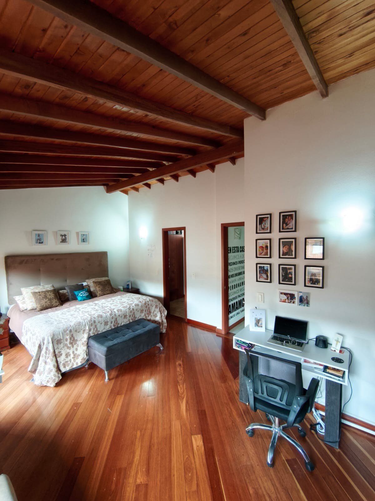 Casa en venta en Colina Campestre, Bogotá · foto 18 de 24
