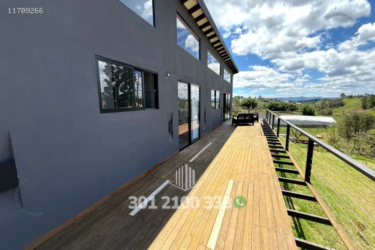 Casa de 2 alcobas en arriendo en Rivera, Medellín, 178 m² · foto 9 de 24