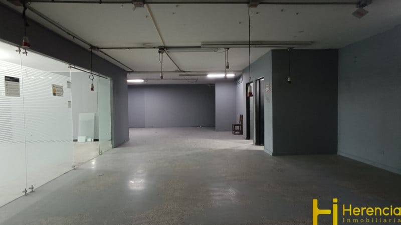 Bodega en arriendo en Tenche, Medellín, 300 m² · foto 8 de 20
