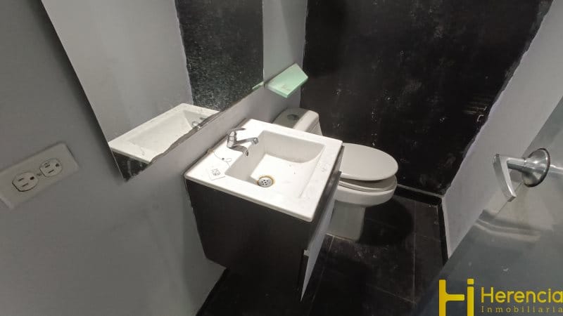 Bodega en arriendo en Tenche, Medellín, 300 m² · foto 12 de 20