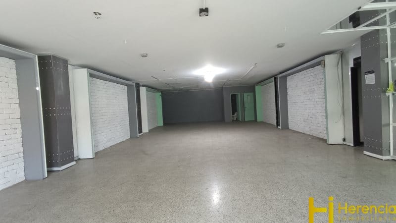 Bodega en arriendo en Tenche, Medellín, 300 m² · foto 19 de 20