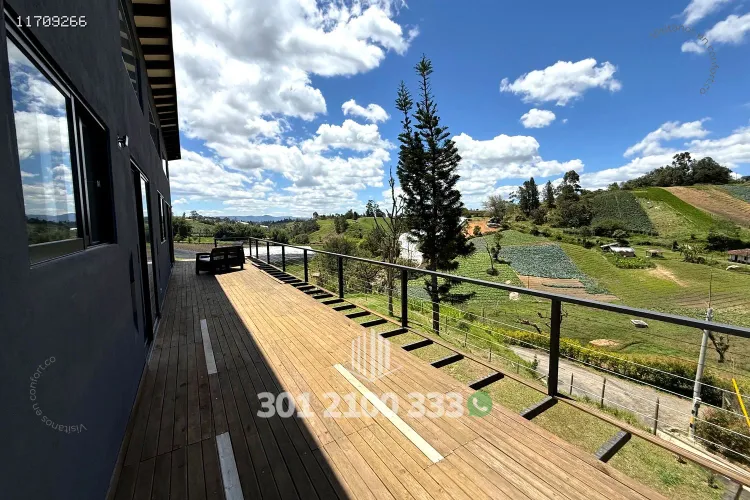 Casa de 2 alcobas en arriendo en Rivera, Medellín, 178 m² · foto 8 de 24
