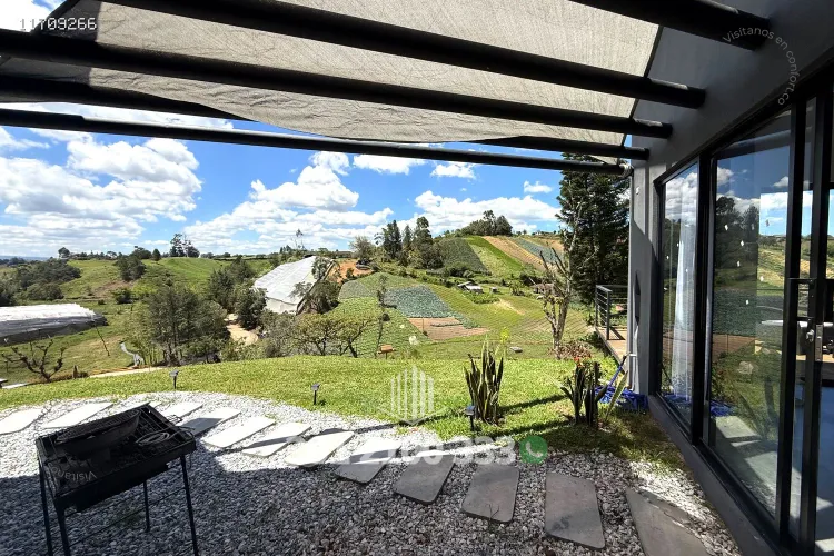 Casa de 2 alcobas en arriendo en Rivera, Medellín, 178 m² · foto 13 de 24