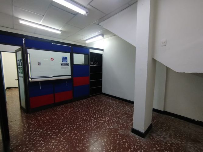 Local en arriendo en El Peñon, Cali, 35 m² · foto 7 de 15