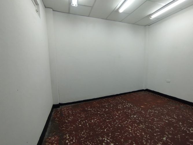 Local en arriendo en El Peñon, Cali, 35 m² · foto 12 de 15