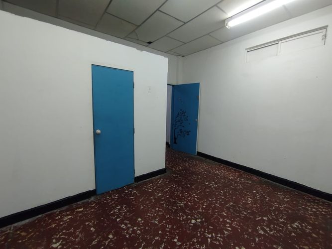 Local en arriendo en El Peñon, Cali, 35 m² · foto 13 de 15