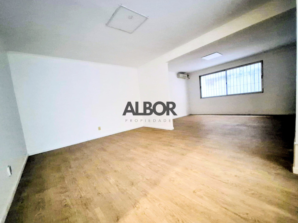 Oficina en Alquiler · Foto 2