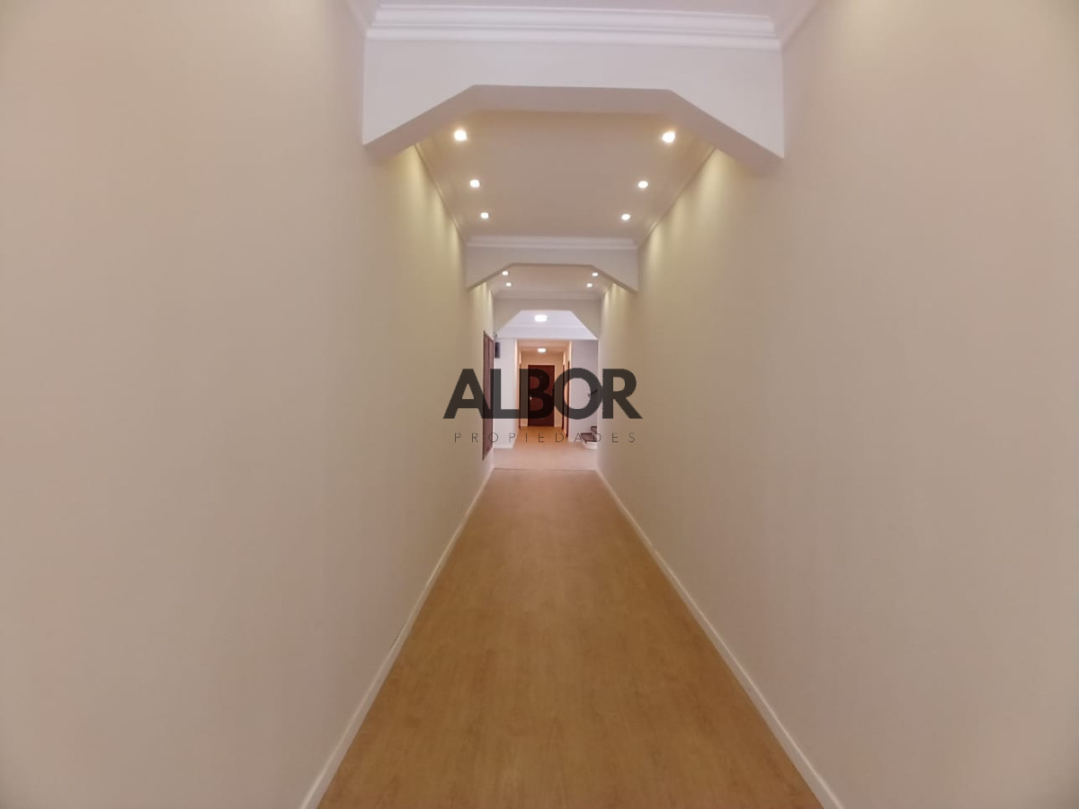 Oficina en Alquiler · Foto 10