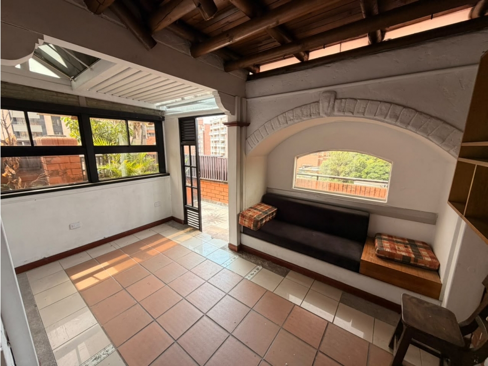 Apartamento en arriendo en Laureles, Medellín · foto 8 de 24