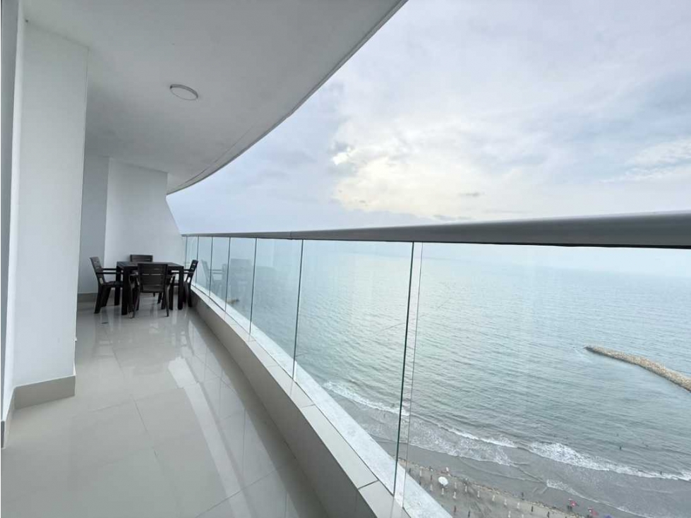 Apartamento en venta en Bocagrande, Cartagena · foto 2 de 10