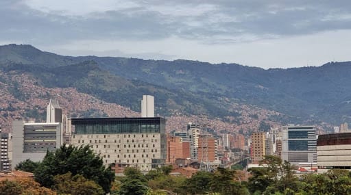 Oficina en arriendo en Suramericana, Medellín, 75 m² · foto 10 de 24