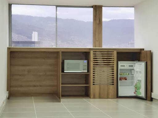 Oficina en arriendo en Suramericana, Medellín, 75 m² · foto 23 de 24