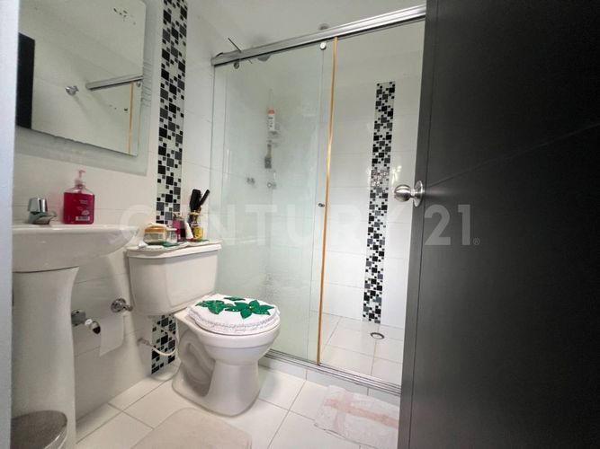 Casa de 5 alcobas en venta en Bosques De Abajam, Villavicencio, 160 m² · foto 10 de 15