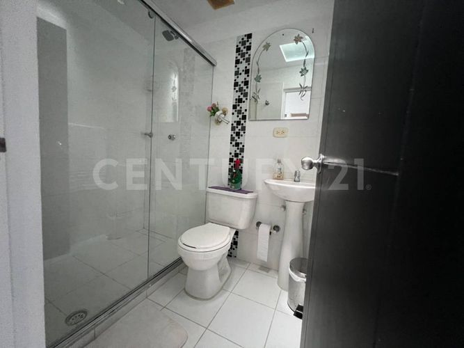 Casa de 5 alcobas en venta en Bosques De Abajam, Villavicencio, 160 m² · foto 12 de 15