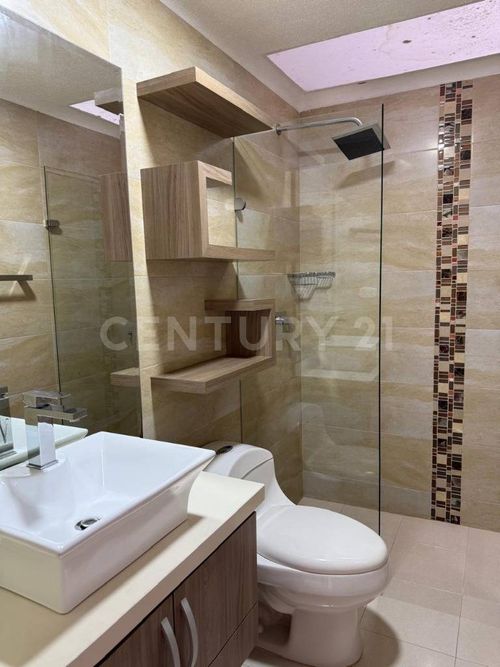 Casa de 4 alcobas en venta en Caudal Norte Oriental, Villavicencio, 108 m² · foto 6 de 13