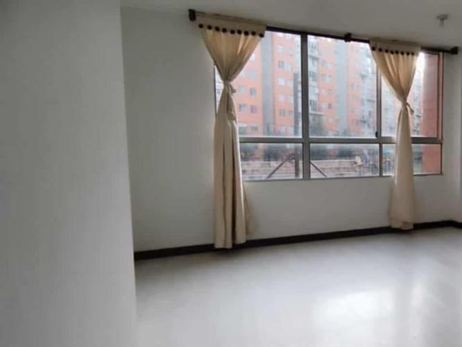 Apartamento de 3 alcobas en venta en Parque Central Tintal I Y Ii, Bogotá, 53 m² · foto 4 de 11