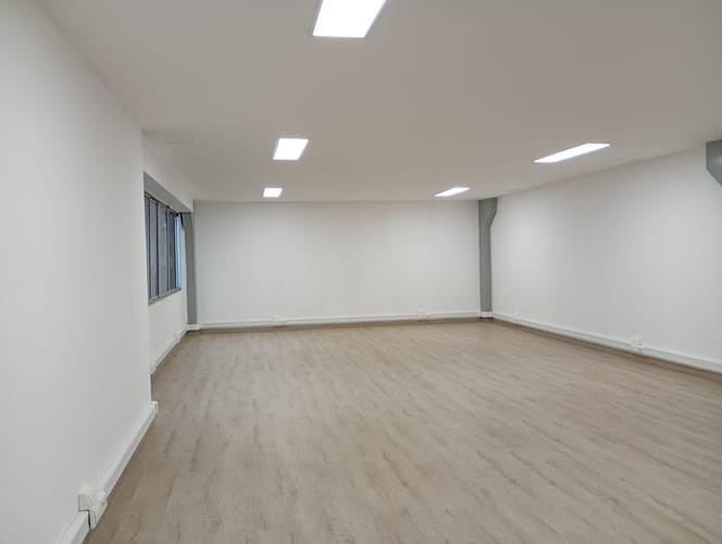 Oficina en arriendo en El Poblado, Medellín, 83 m² · foto 4 de 7