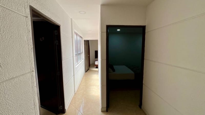 Edificio en arriendo en Laureles, Medellín, 1700 m² · foto 18 de 24