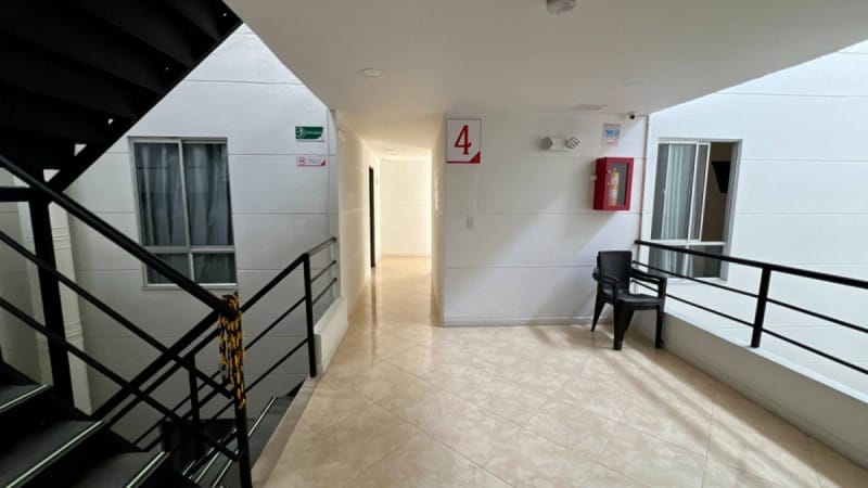 Edificio en arriendo en Laureles, Medellín, 1700 m² · foto 20 de 24