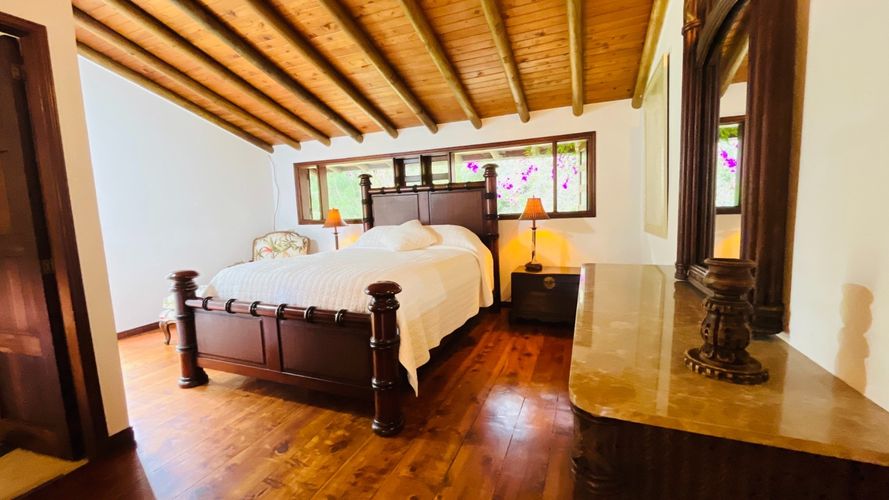 Finca en venta en Guayabito, Rionegro, 3804 m² · foto 7 de 24