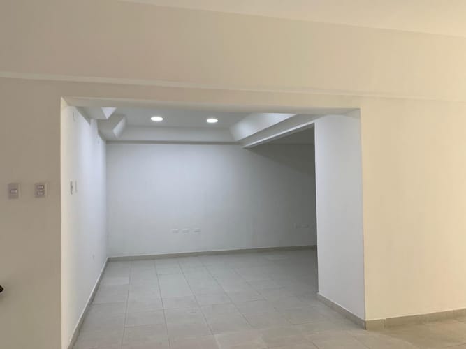Local en venta en San Vicente, Cali, 400 m² · foto 2 de 24