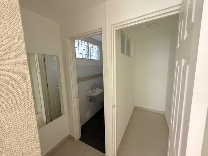 Local en venta en San Vicente, Cali, 400 m² · foto 18 de 24