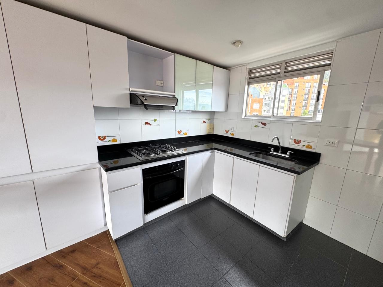Apartamento en venta en Chapinero Alto, Bogotá · foto 11 de 24
