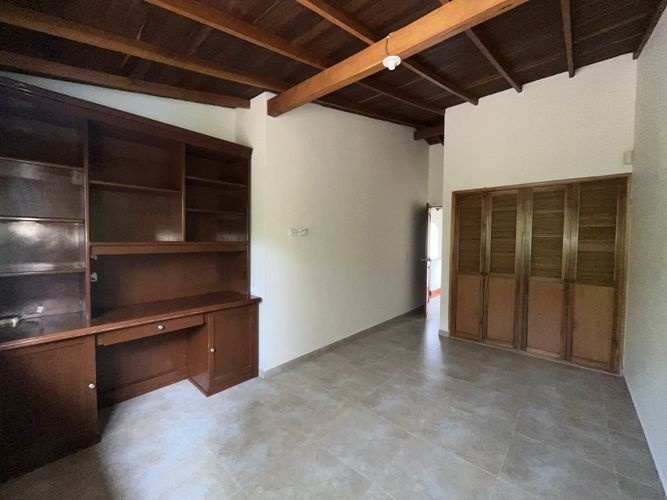 Casa de 3 alcobas en arriendo en La Frontera, Envigado, 280 m² · foto 16 de 23