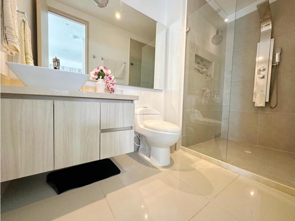 Apartamento en venta en Bocagrande, Cartagena · foto 8 de 10