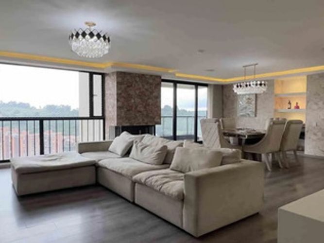 Apartamento en venta en San Jose De Bavaria, Bogotá · foto 4 de 24