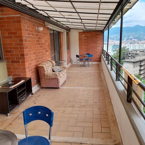 Apartamento de 1 alcoba en venta en San Diego, Medellín, 101 m² · foto 17 de 18