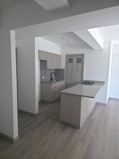 Apartamento en arriendo en Ciudad Del Río, Medellín · foto 2 de 20