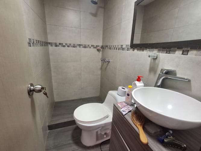 Apartamento de 2 alcobas en venta en Arroyohondo, Yumbo, 57 m² · foto 6 de 15