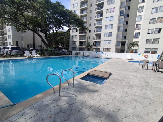 Apartamento de 2 alcobas en venta en Arroyohondo, Yumbo, 57 m² · foto 13 de 15