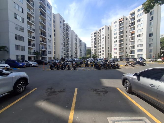 Apartamento de 2 alcobas en venta en Arroyohondo, Yumbo, 57 m² · foto 15 de 15